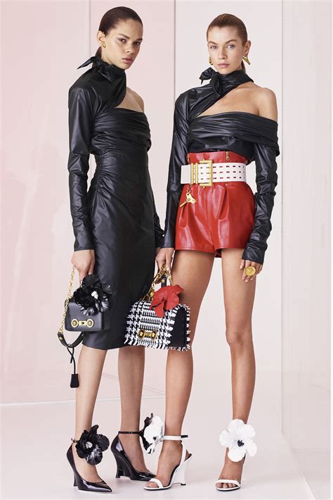 versace resort 2019 collection|versace resort logomania.